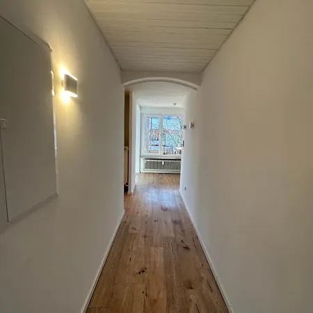 Apartment Großzügige Am Stadtrand